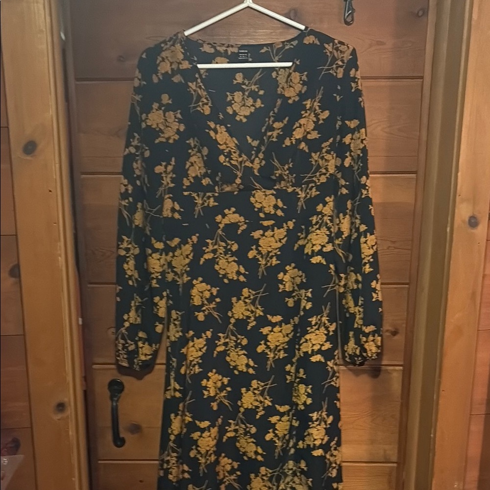 SHEIN Black Long Sleeve Dress with Yellow Floral Print